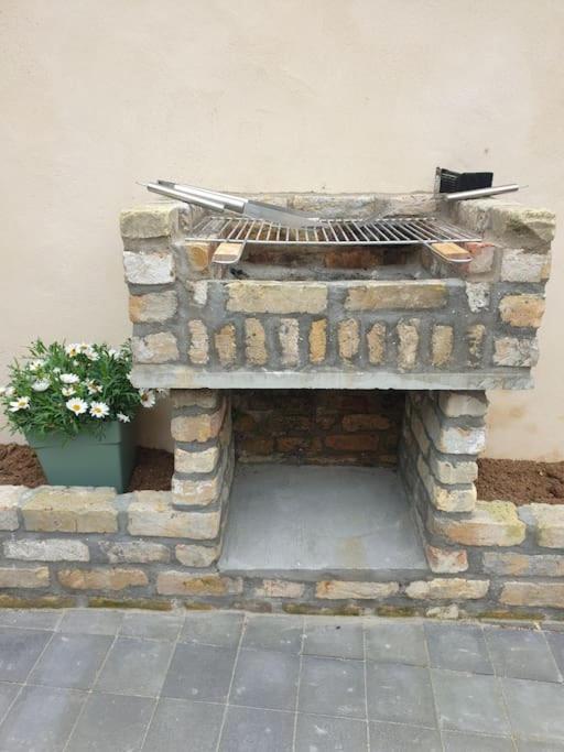 Maisonnette Individuelle Pour 4 Personnes 2 Chambres Terrasse - Design & Haute Qualite Bourbourg Exterior photo